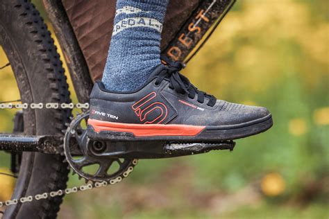 flat pedal schuhe halbhoch adidas terrex|Flat Pedal Mountain Biking Shoes .